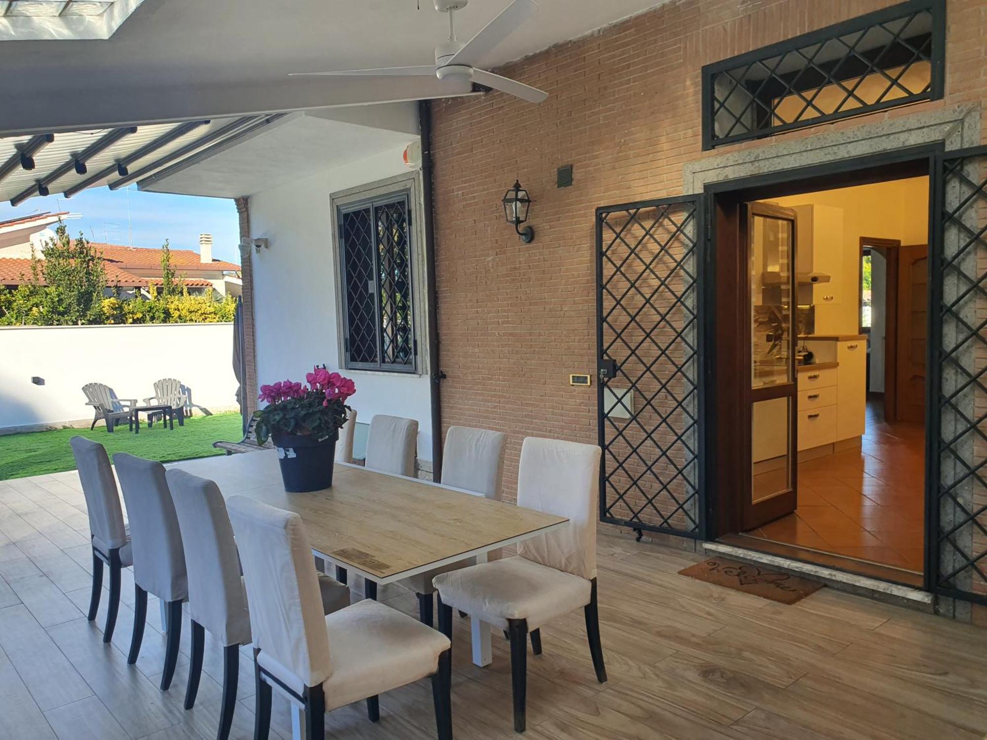 Il Sole Di Roma Villa Casal Palocco Buitenkant foto